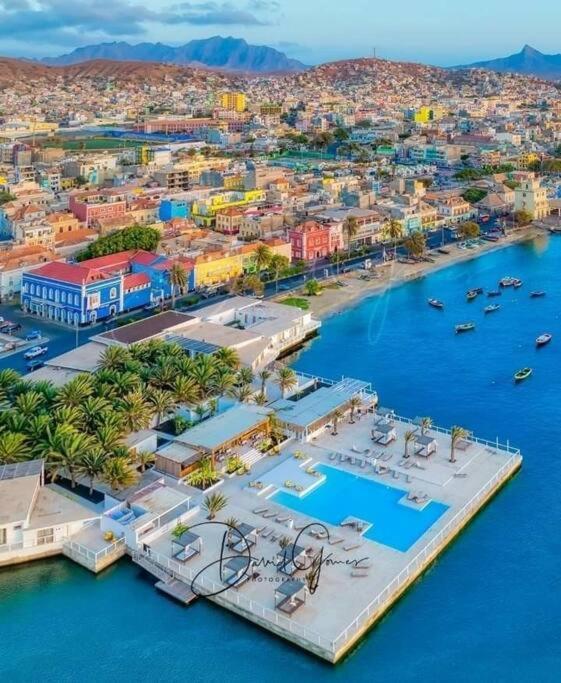 Lovely Apartment In Mindelo City Center Luaran gambar