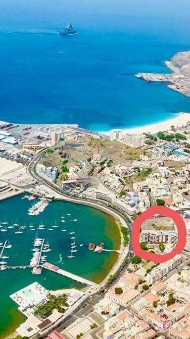 Lovely Apartment In Mindelo City Center Luaran gambar
