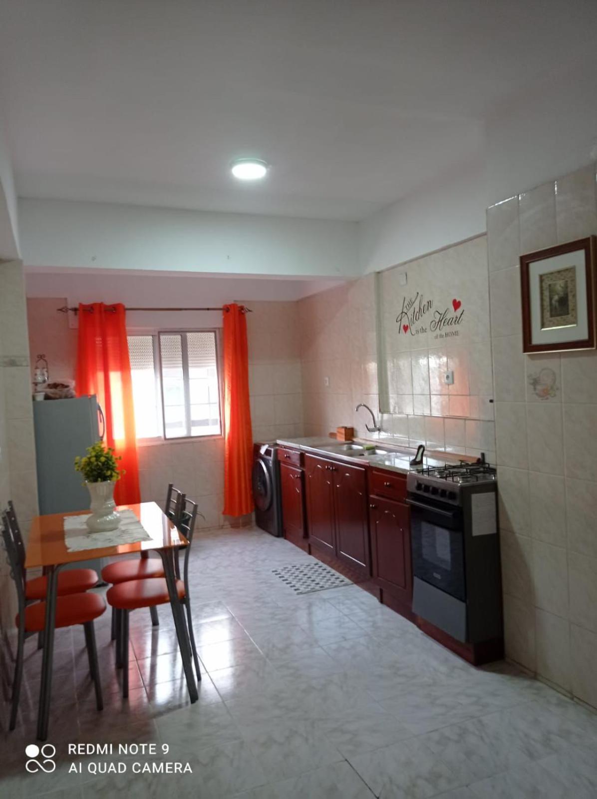 Lovely Apartment In Mindelo City Center Luaran gambar